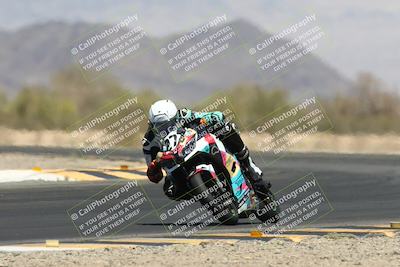 media/Apr-20-2025-CVMA (Sun) [[39090e8767]]/Race 11-500-350 Supersport (Holeshot)/